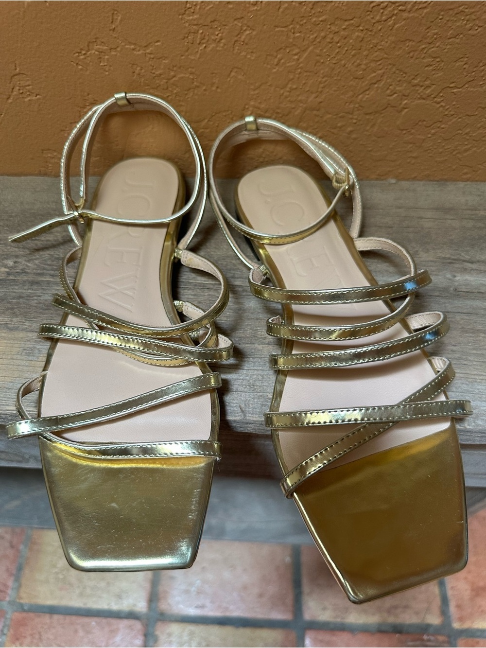 J.Crew New Cappy Strap Gold Sandals 9.5 NWOT - Picture 4 of 12